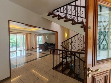 Villa de 5 Chambres