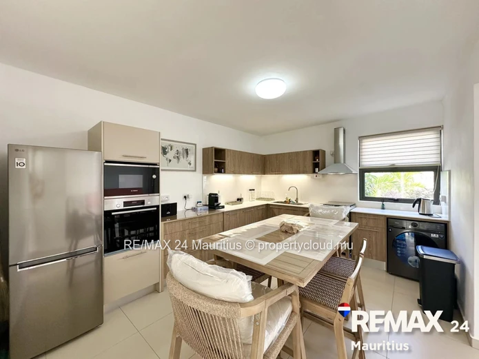 4 Bedroom Duplex At Pointe Aux Canonniers