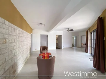 8 Bedroom Villa