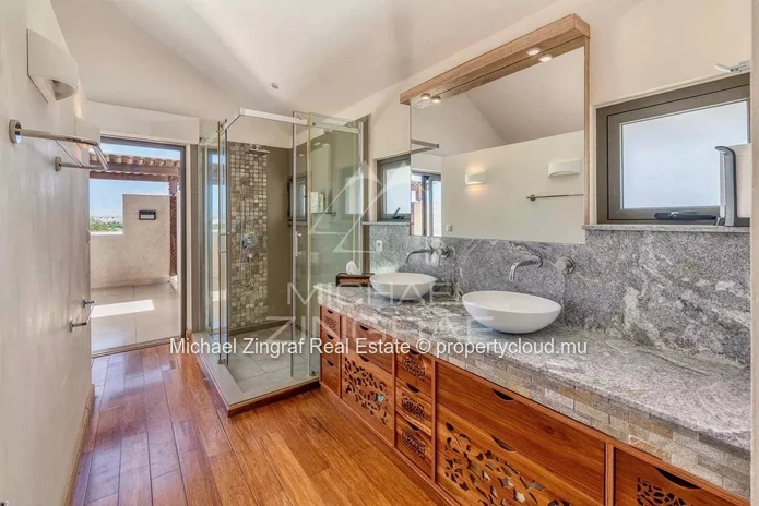 Exceptional Villa in Grand Bay