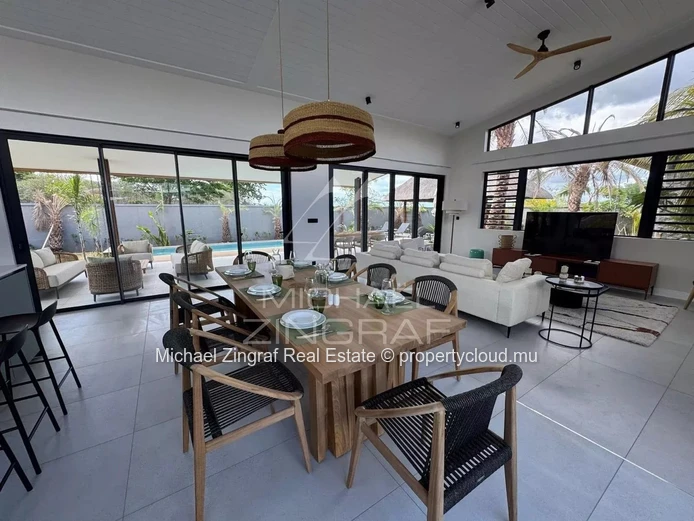 Contemporary Resale Villa – Eco Savanah, Black River