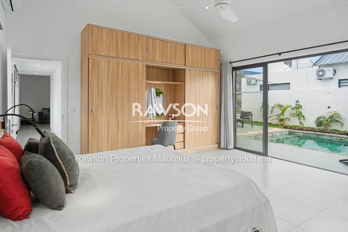 3 En-Suite Bedroom Villa | Private Pool | Garden | Mont Mascal, Petit Raffray
