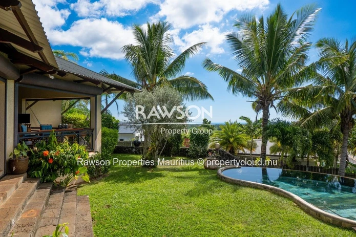 Villa In a well known Gated Estate of the North