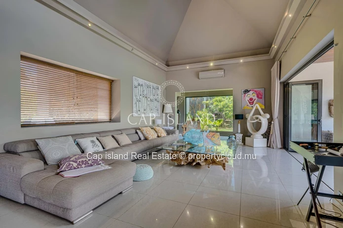 Villa 5 chambres et son jardin tropical - GRAND BAIE -
