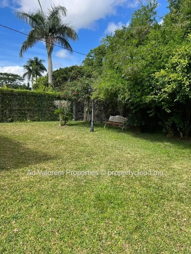 Charmante maison familiale à vendre dans un quartier recherché de Curepipe!