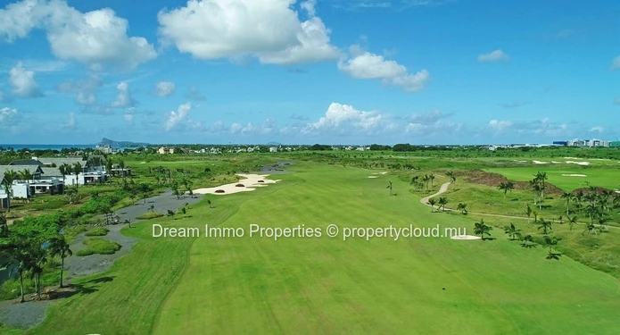 Unique & Breathtaking 5 Bedrooms Villa On Mont Choisy Golf Course - Mauritius 