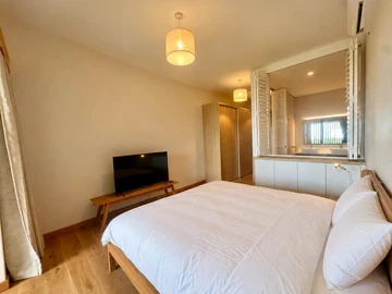 4 Bedroom Apartment