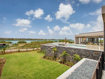 4 Bedroom Villa