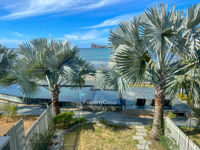 FOR RENT | 3-BEDROOM BEACHFRONT TOWNHOUSE | BAIN BOEUF North Coast, Mauritius