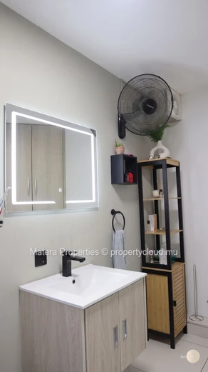 Townhouse de 3 chambres décorée avec goût à Flic en Flac