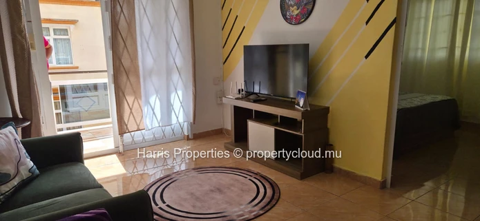 Magnifique appartement meublé au 1er étage à louer à Pereybere