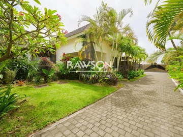 4 Bedroom Villa