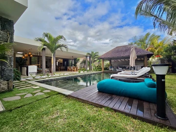 4 Bedroom Villa