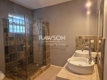 4 Bedroom House To Let in Grande Riviere 