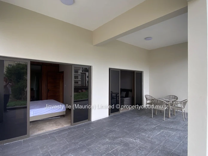 Palmea Flic en Flac - Furnished 3-bedroom penthouse, partial sea views - Mauritian price