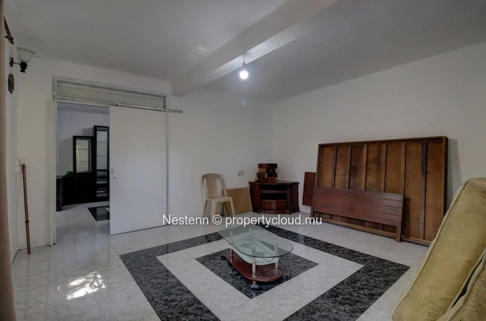Traditional semi-furnished house with mountain views and great renovation potential!