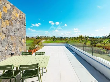 4 Bedroom Villa