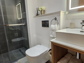 3 Bedroom Penthouse