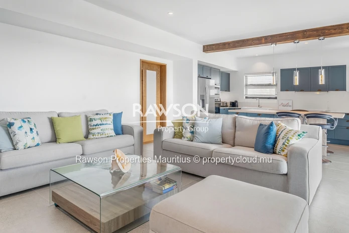 3 En-Suite Bedroom Penthouse | Sea View | Private Pool | Saint-Antoine