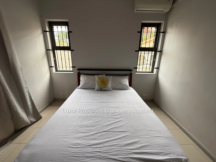Villa de 2 Chambres à Louer | Flic en Flac
