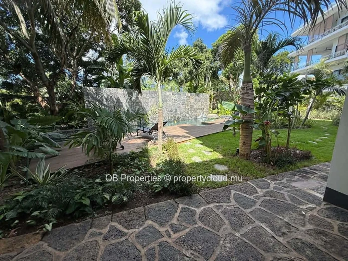 Appartement d’Exception de 3 Chambres avec Vue Mer