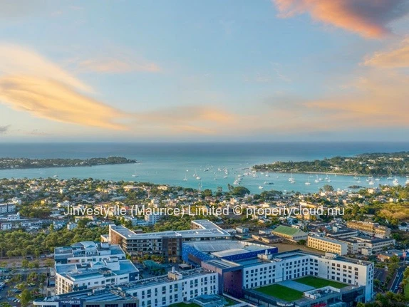 JINVESTY ile Maurice : prix direct promoteur : The Deck appartement 2 chambres avec vue mer à Grand Baie Lot 211  ·  ...