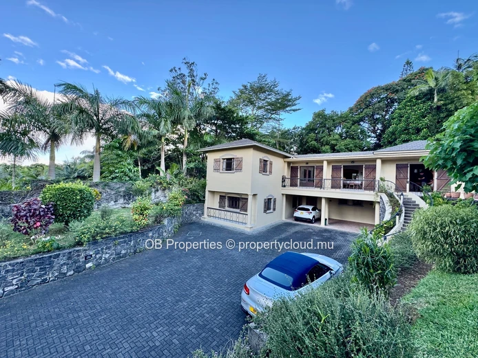 Exceptional Property in Floréal