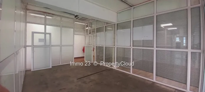 Building - 4425m2 - Port Louis - Ref. BA76441LO