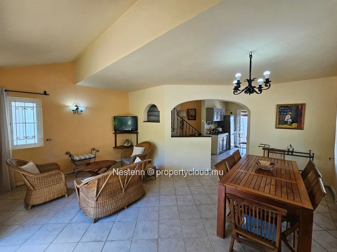 Maison de 3 chambres avec piscine privée à quelques pas de la plage