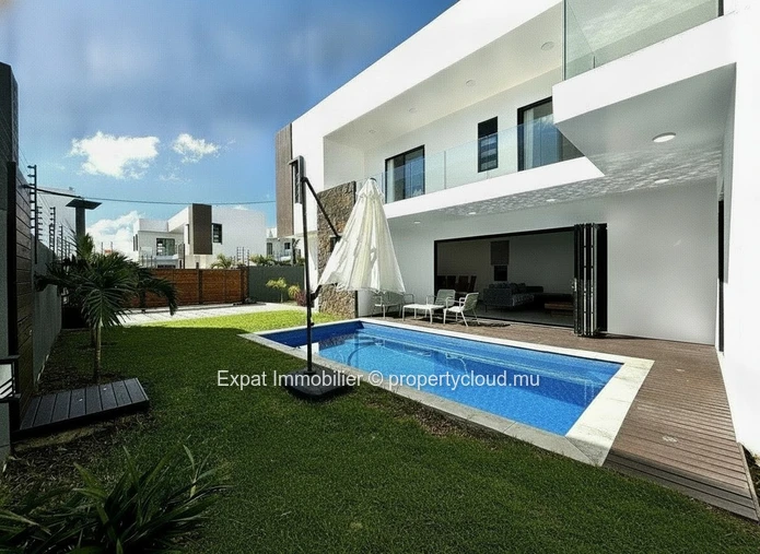 Villa Contemporaine Neuve 4 Chambres Avec Piscine Privée Et Rooftop – Péreybère