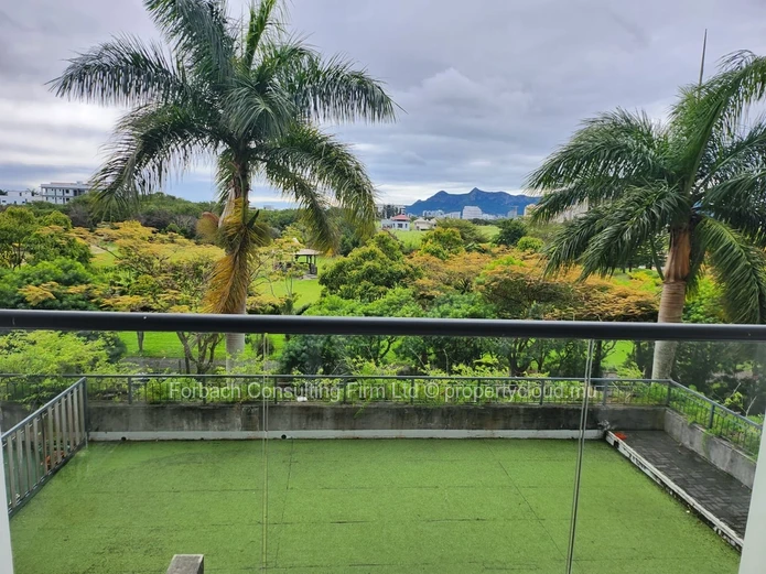 3 bedrooms apartment in Hillcrest Park,Quatre Bornes