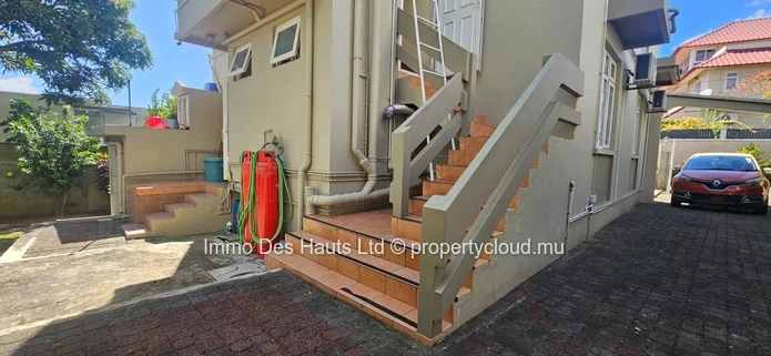  2-bedroom first-floor house for long-term rent in Sodnac, Quatre Bornes