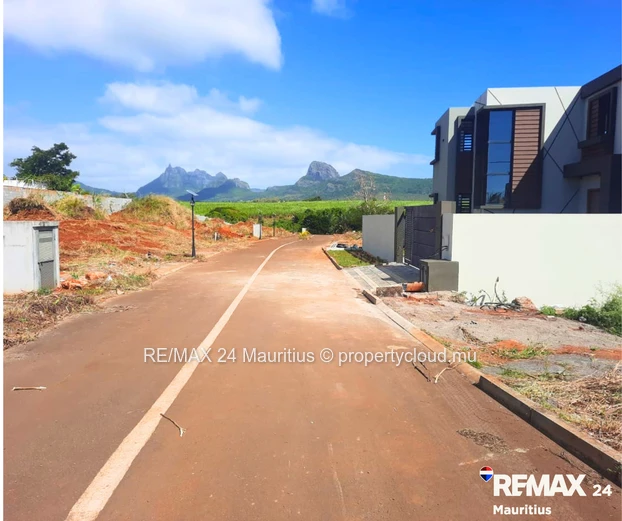 Build Your Dream Home in Secure Twin River Estate, Ilot, Pamplemousses.