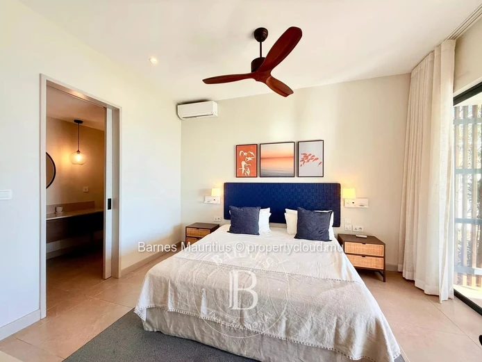TAMARIN – Luxury Beachfront Apartment – 3 Bedrooms