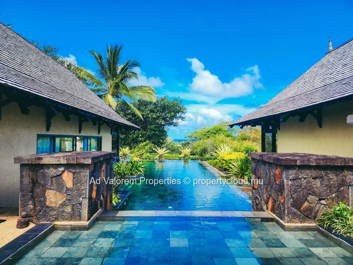Beautiful villa for sale in Bel Ombre