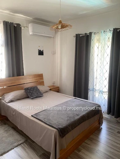 Beau duplex de 3 chambres située à Péreybère