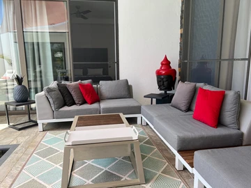 4 Bedroom Villa