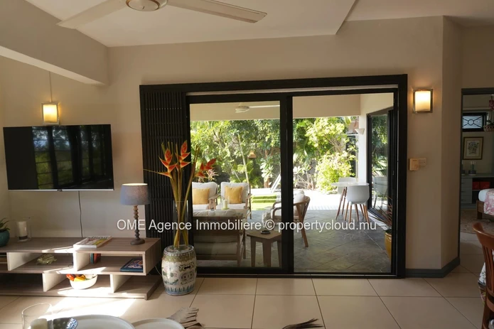 4-Bedroom Home with Panoramic Ocean Views