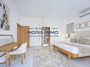 4 Bedroom Villa