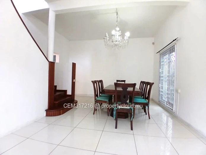 Villa Exceptionnelle à Vendre – Morcellement De Chazal, Albion 