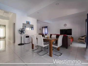 4 Bedroom Villa
