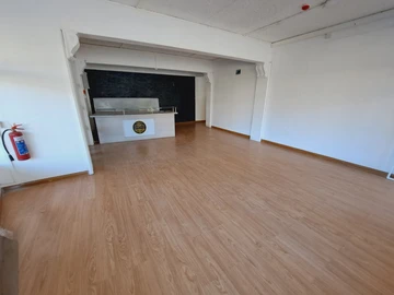 Office for rent in Quatre Bornes.