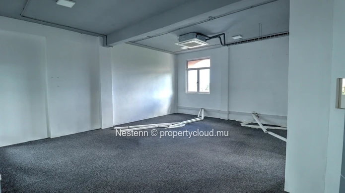 Bureau de 400 m2