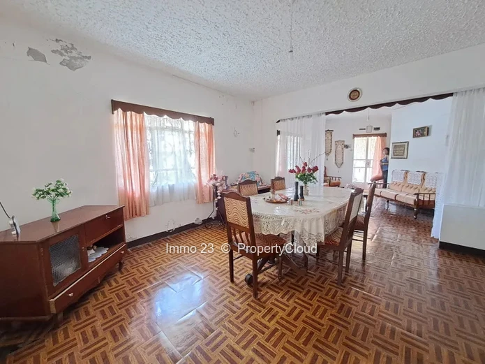 House / Villa - 3 bedrooms - Curepipe - Ref. MA87983VE