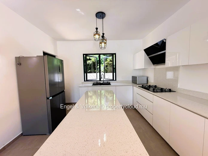 Brand-New 3-Bedroom Villa in the Heart of Grand Baie