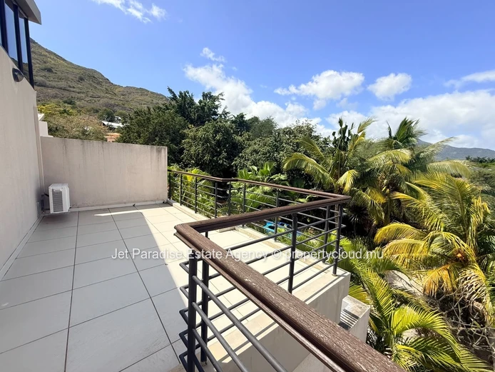 Modern 4-Bedroom Townhouse with Private Pool in Gated Community 