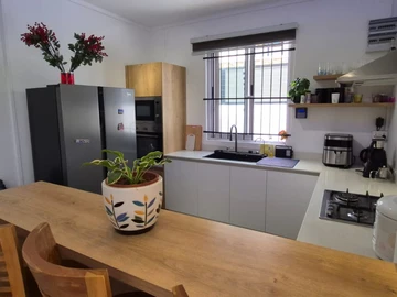 3 Bedroom Townhouse, Duplex