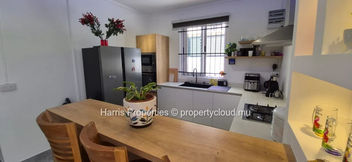Magnifique villa en duplex à vendre à Grand Baie