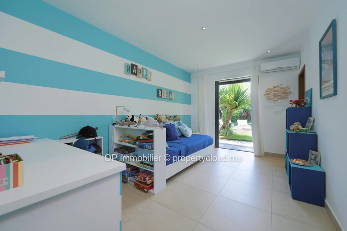 RES Villa for sale