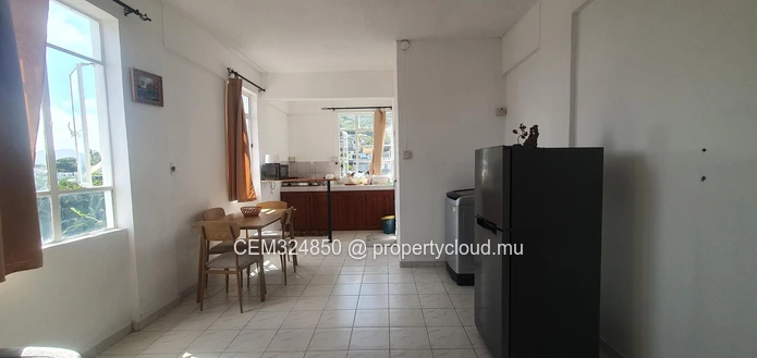 2 apartments+ 2 studios for sale in the heart of Candos